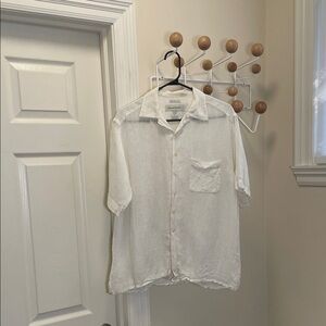 Banana Republic - 100% Irish Linen Short Sleeve Button Down Shirt - Cream - S